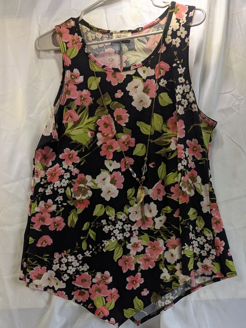 Star Vixen Tank Top Black w/ Pink Floral Print & Detachable Leaf Necklace Large